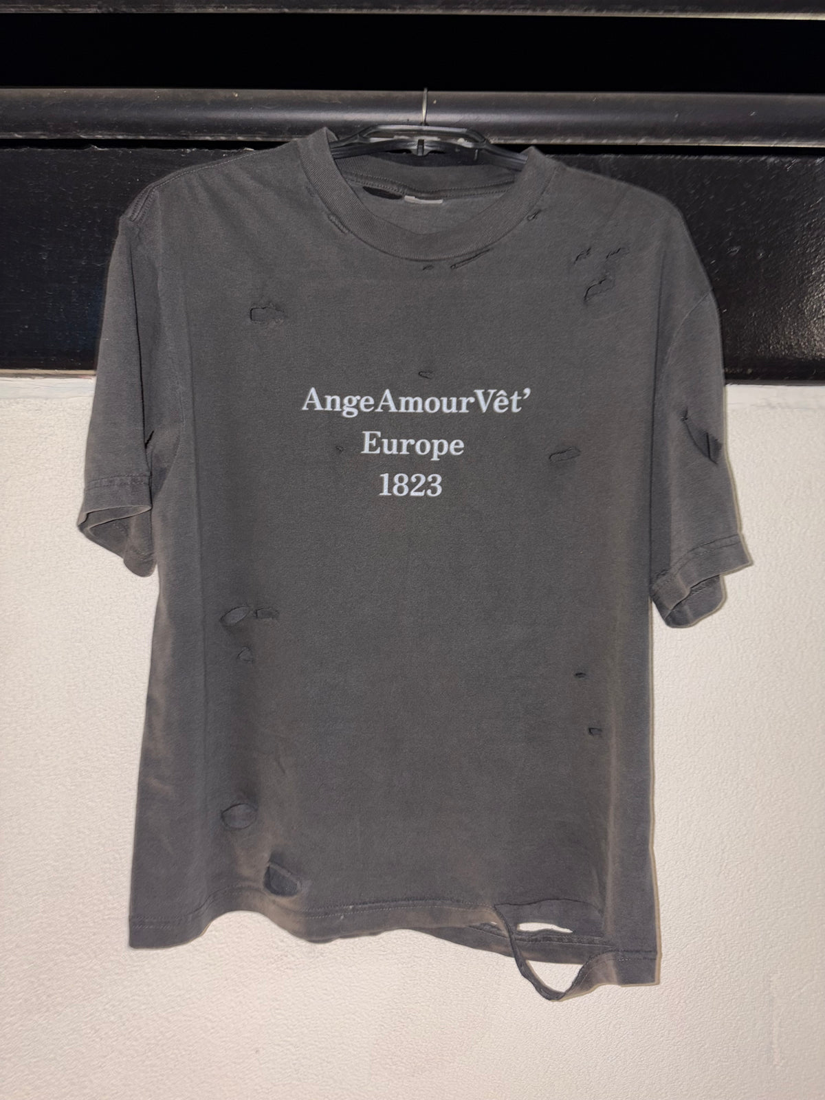 1823 Tee